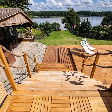 Na Dubie בית נופש Zalewo (Ostroda)